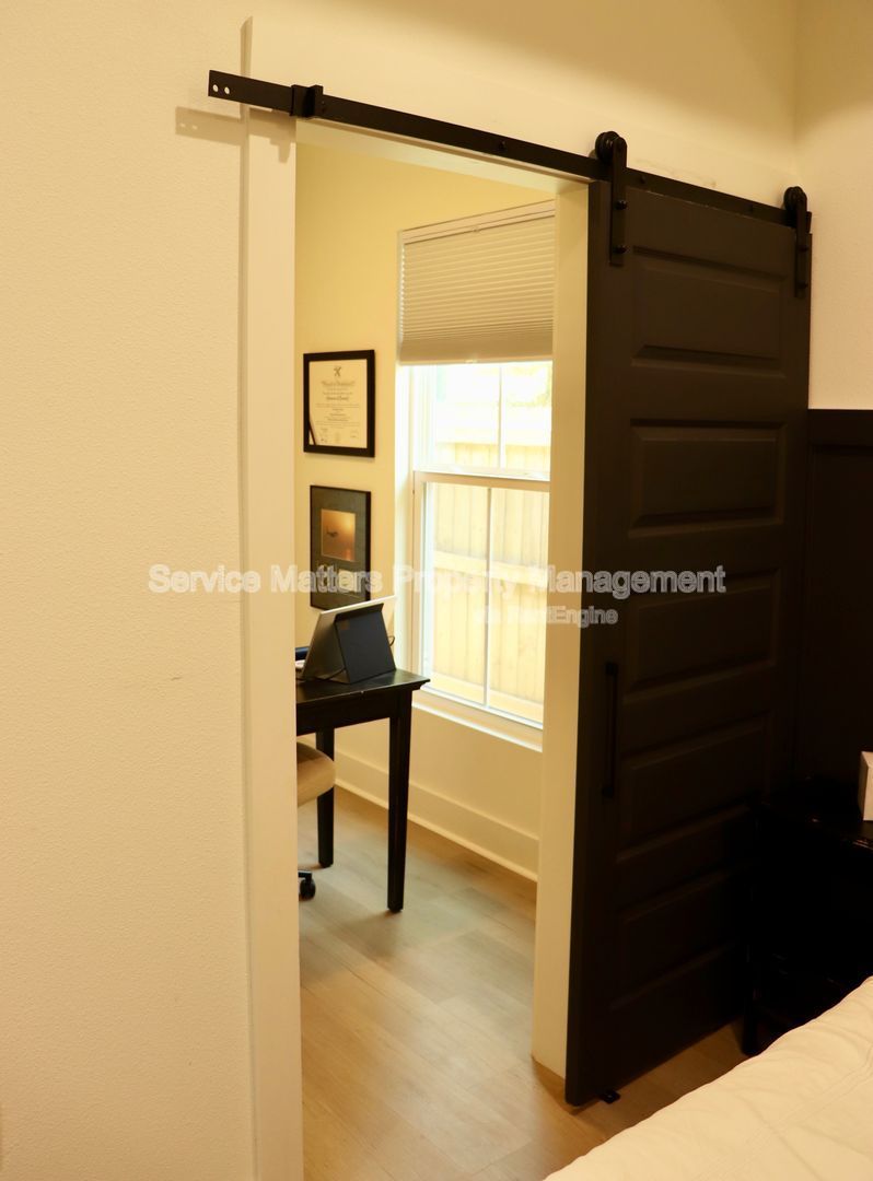 Gallery Image 18