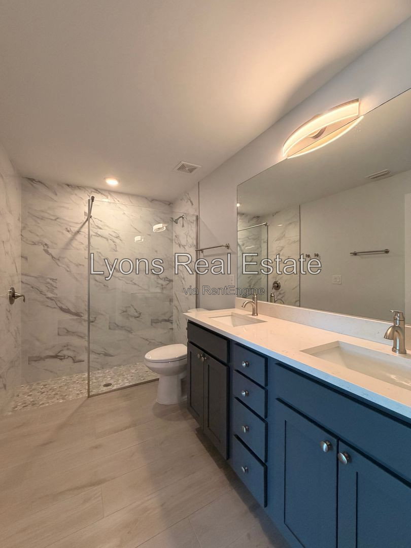 Gallery Image 21
