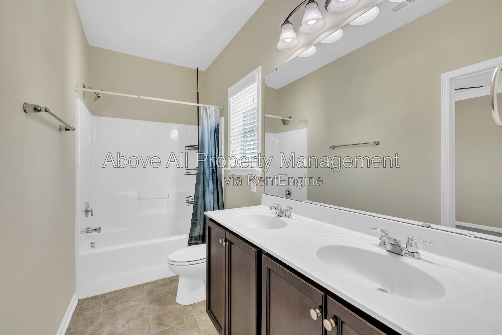 Gallery Image 43