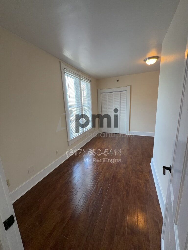 Gallery Image 19