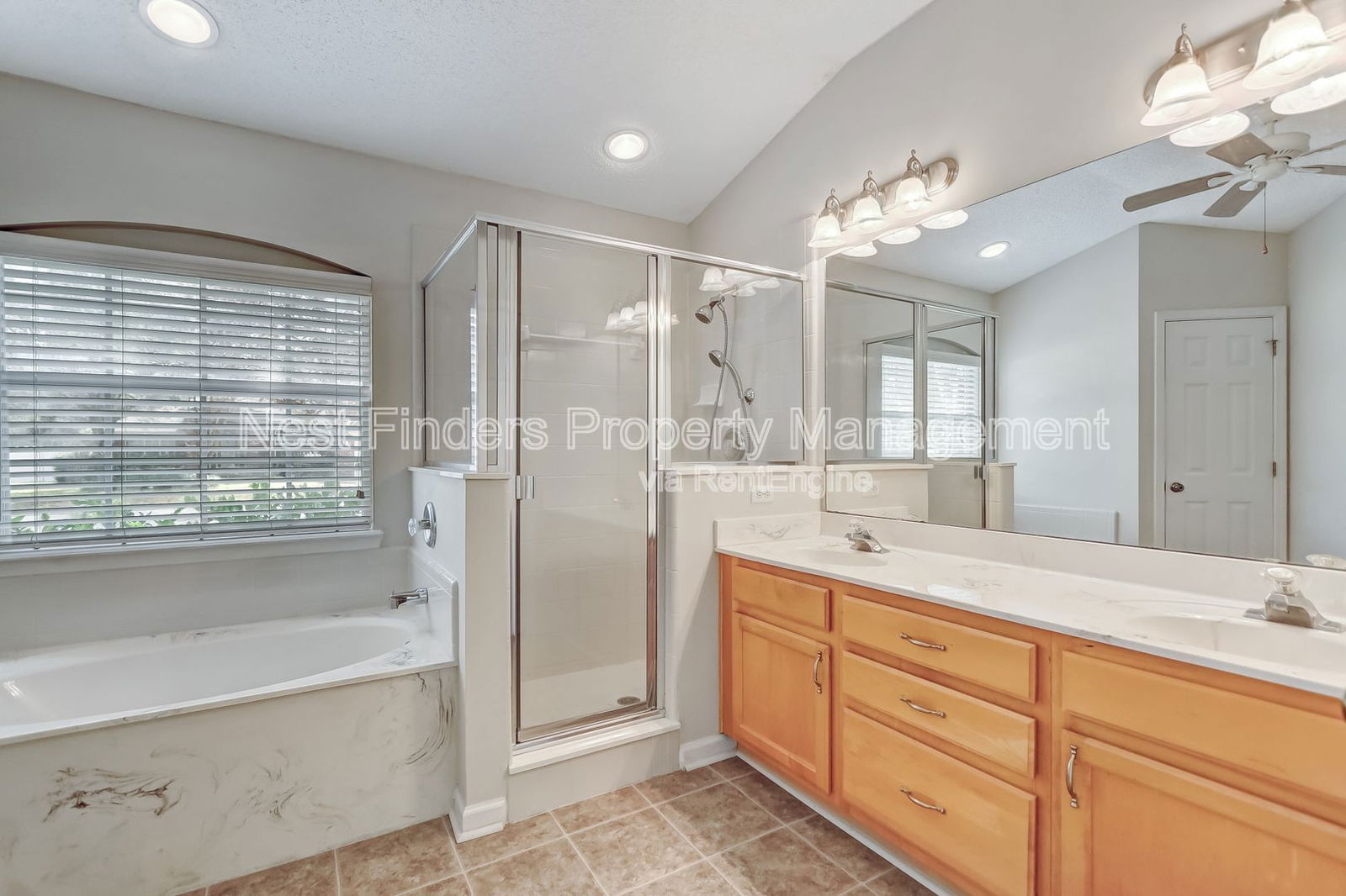 Gallery Image 38