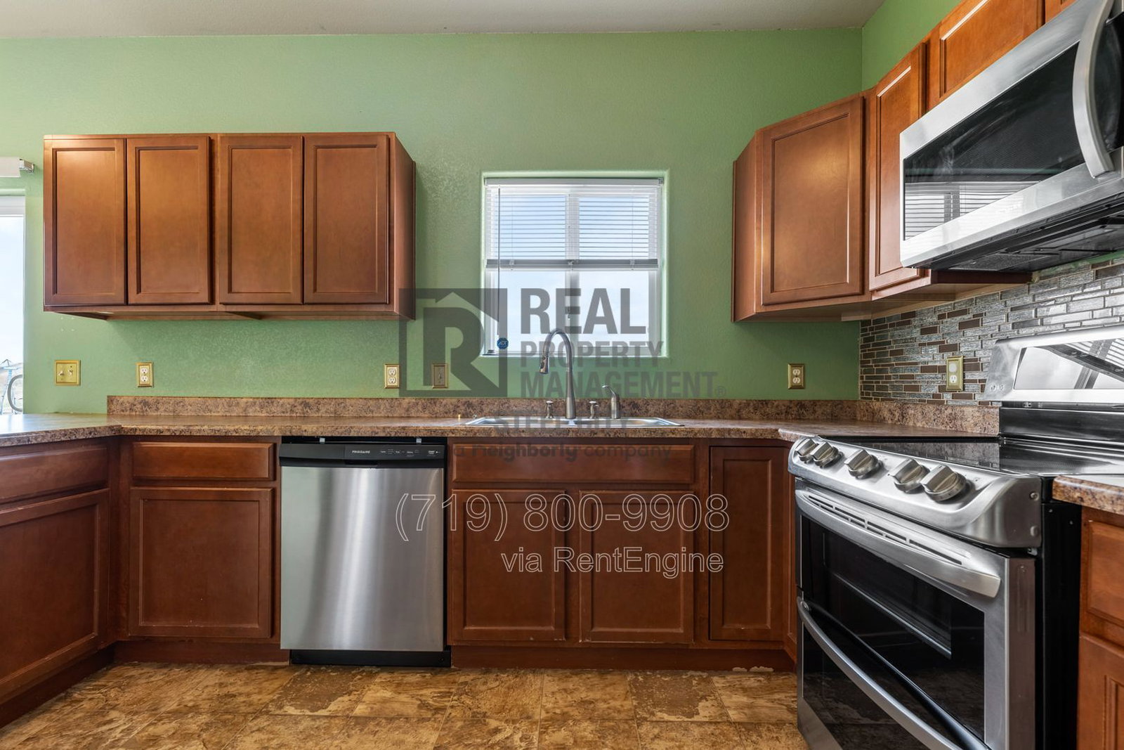 Gallery Image 14