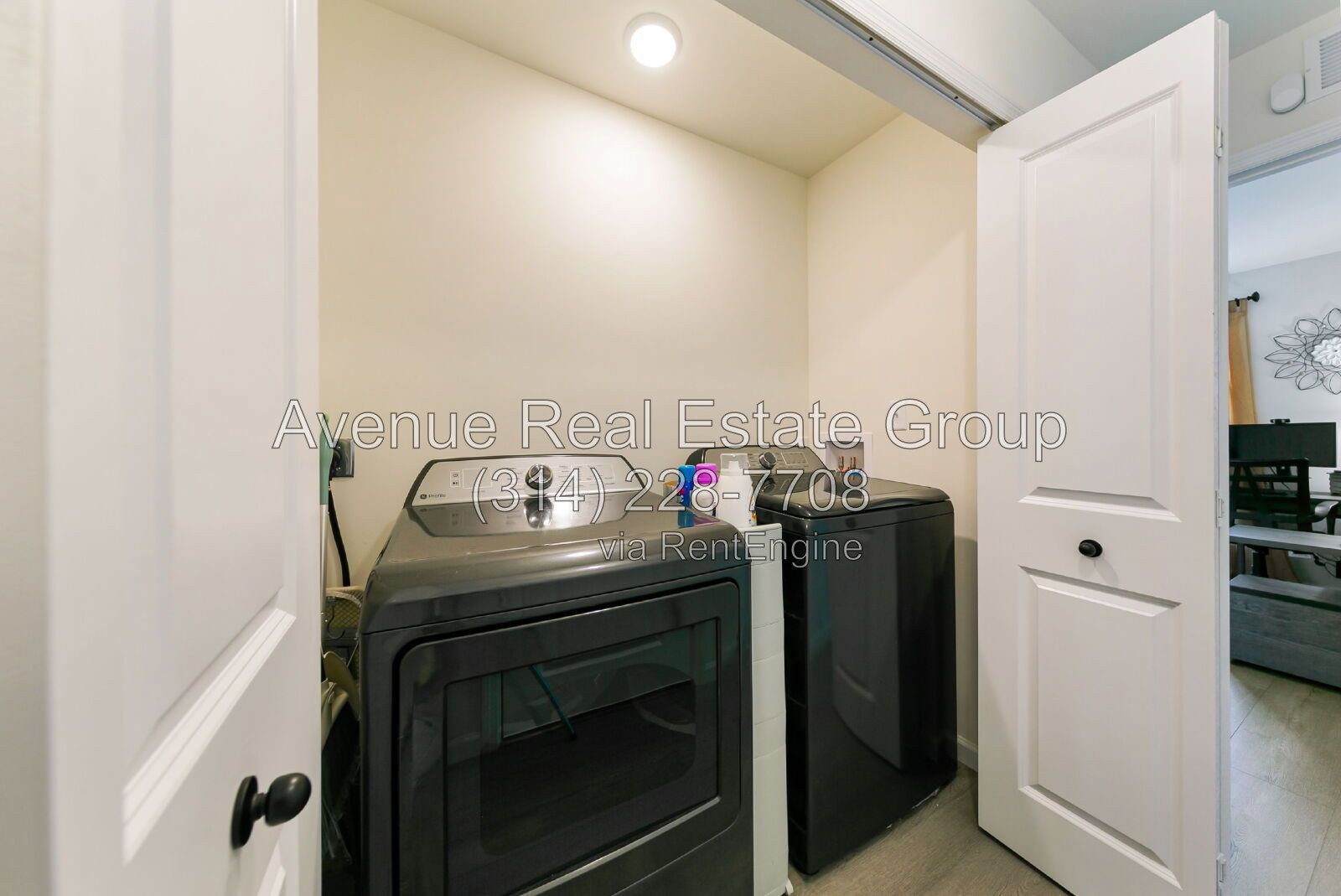 Gallery Image 6