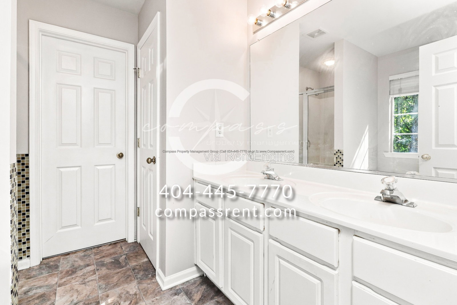 Gallery Image 17
