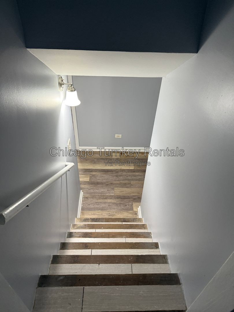 Gallery Image 15