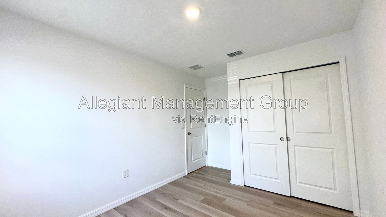 Gallery Image 19
