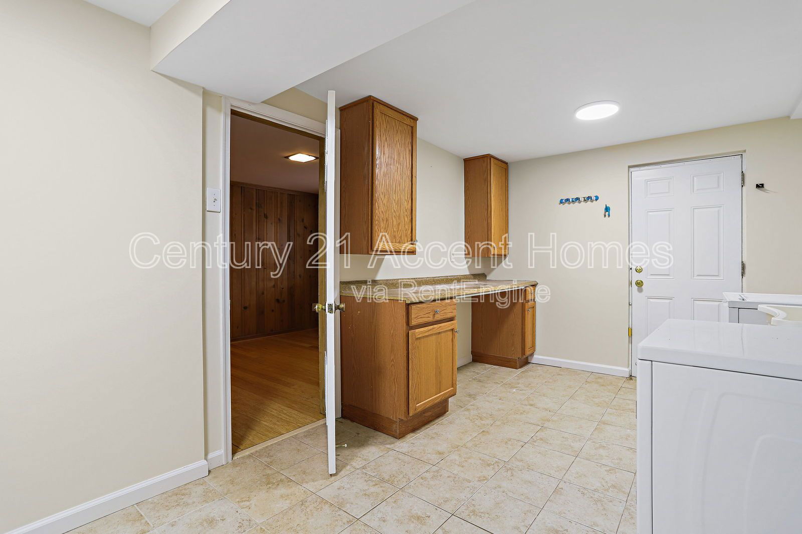 Gallery Image 43