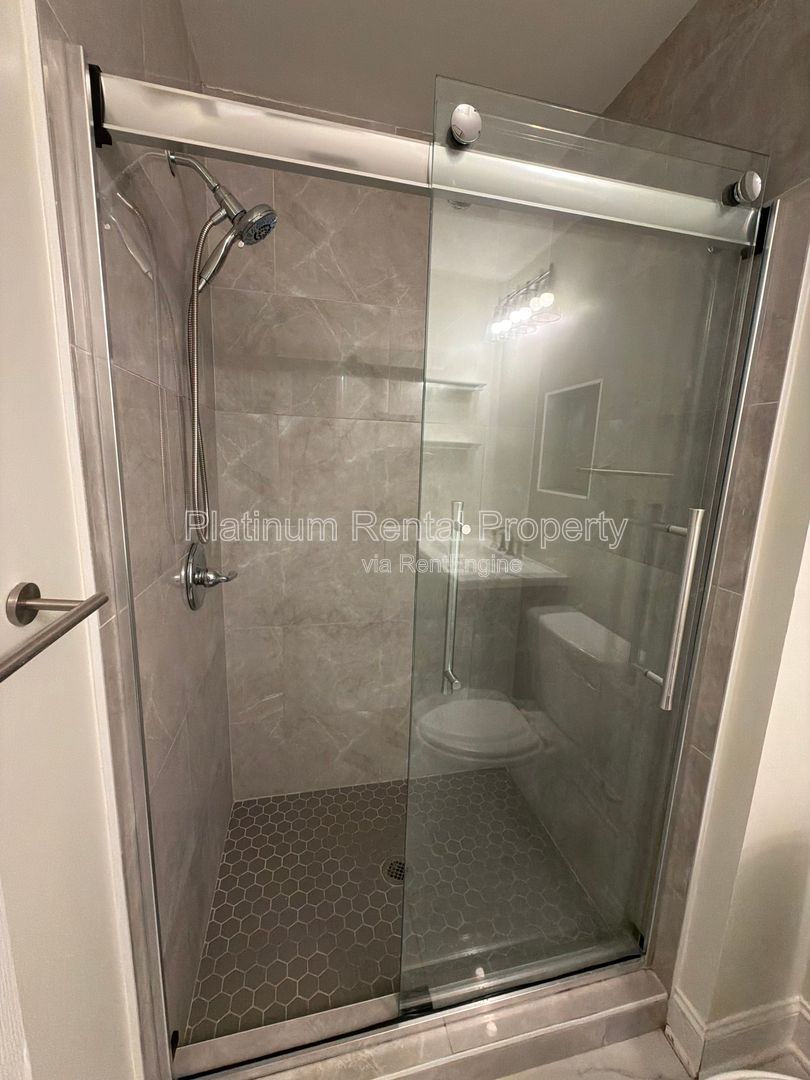 Gallery Image 30