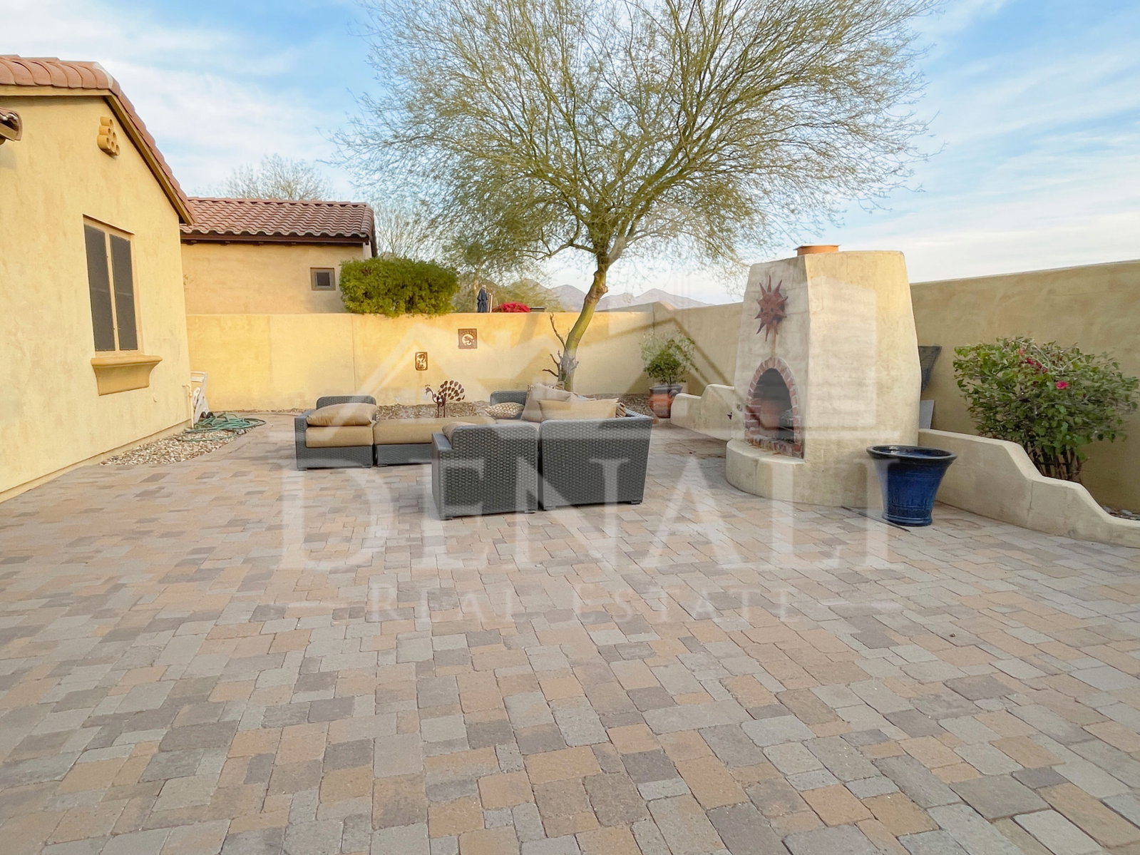 Gallery Image 44