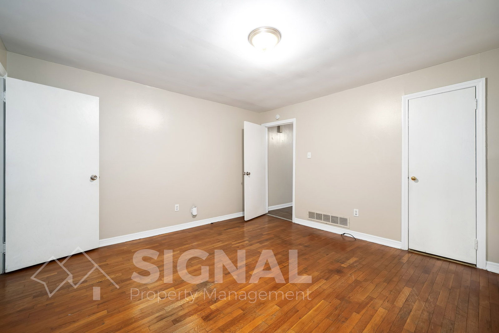 Gallery Image 16