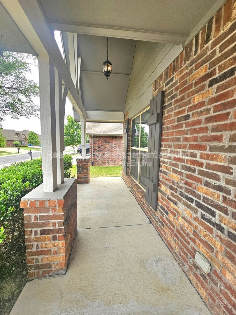 Gallery Image 9