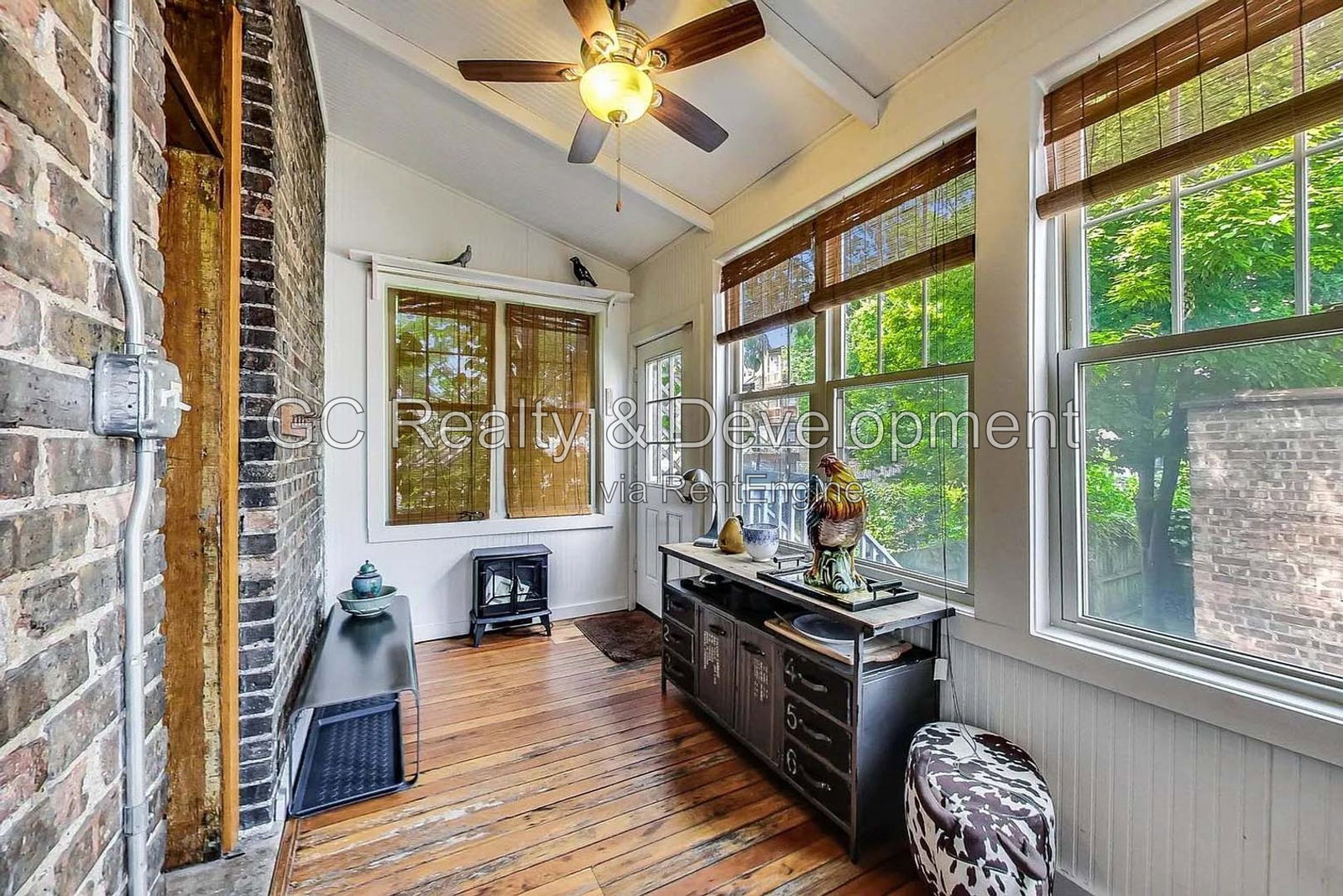Gallery Image 15