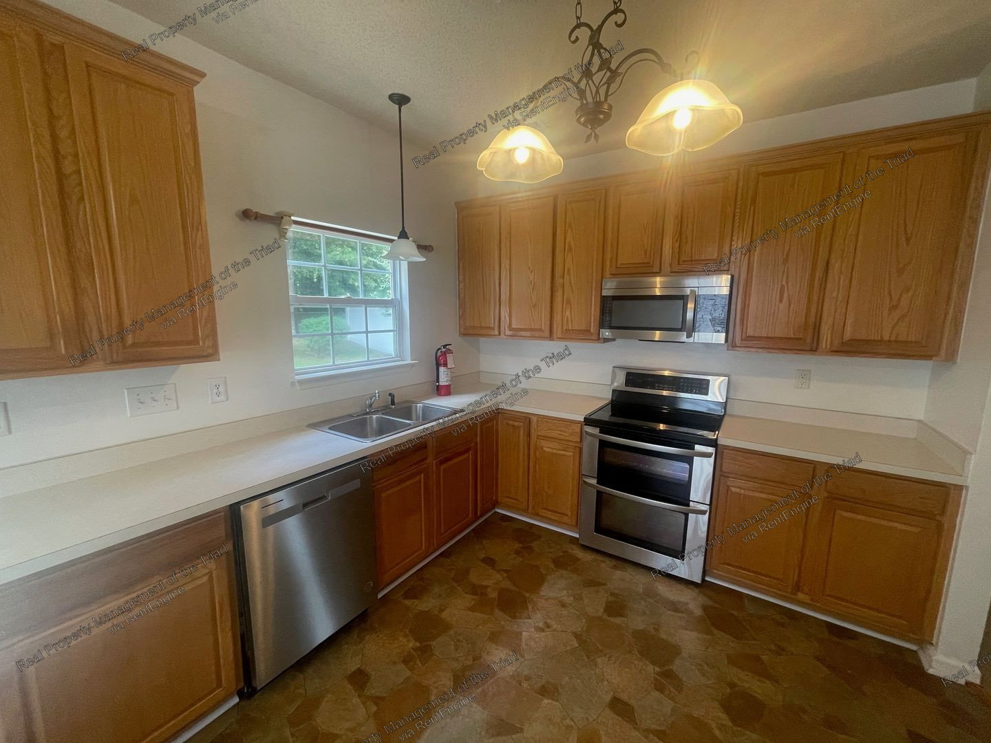 Gallery Image 15
