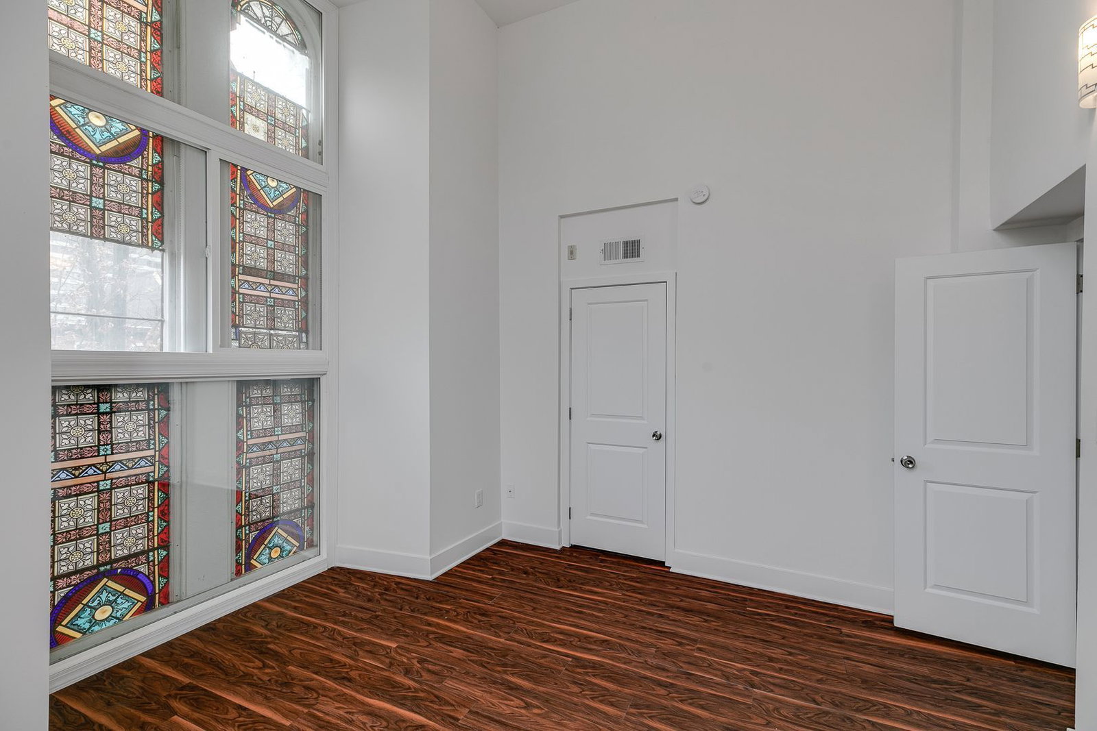 Gallery Image 19