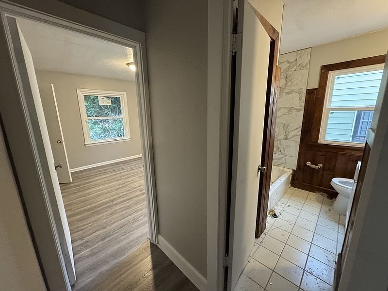 Gallery Image 18