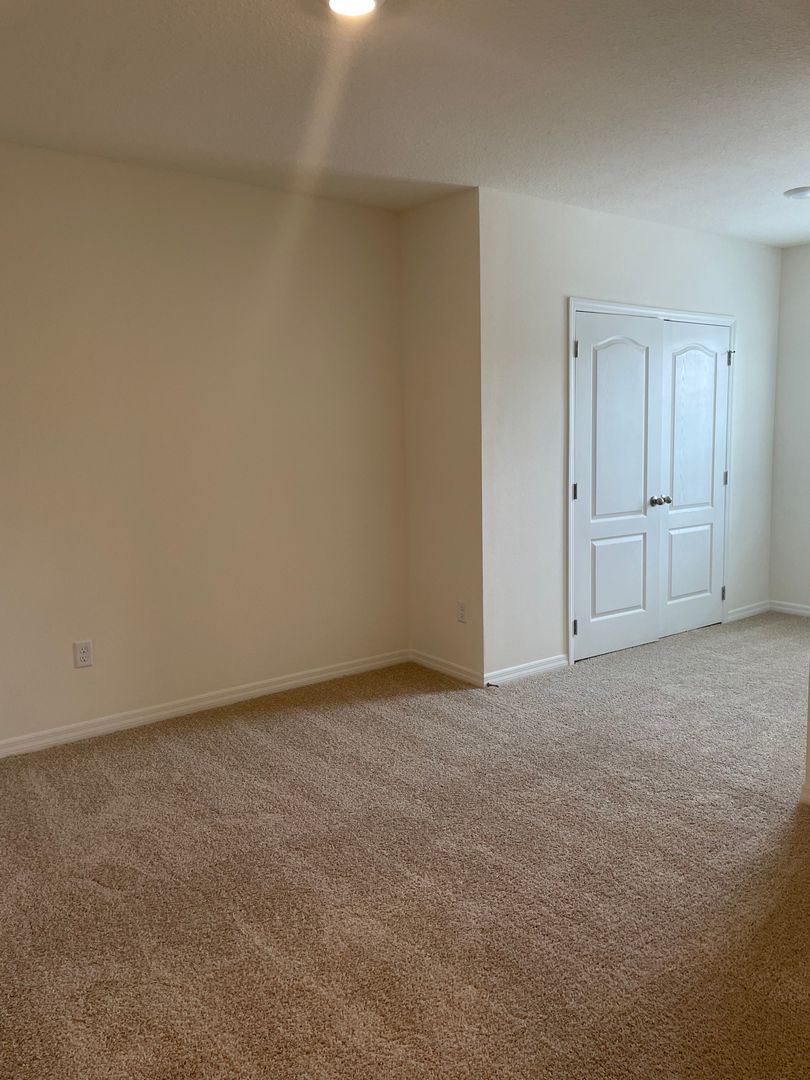 Gallery Image 18