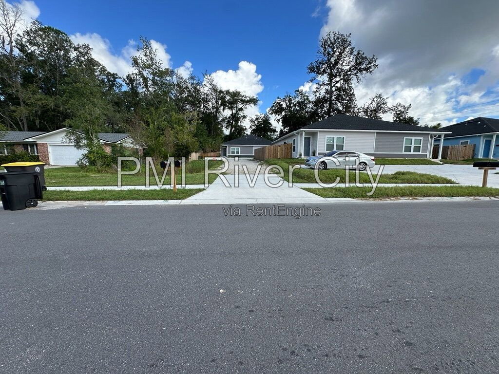 Gallery Image 16