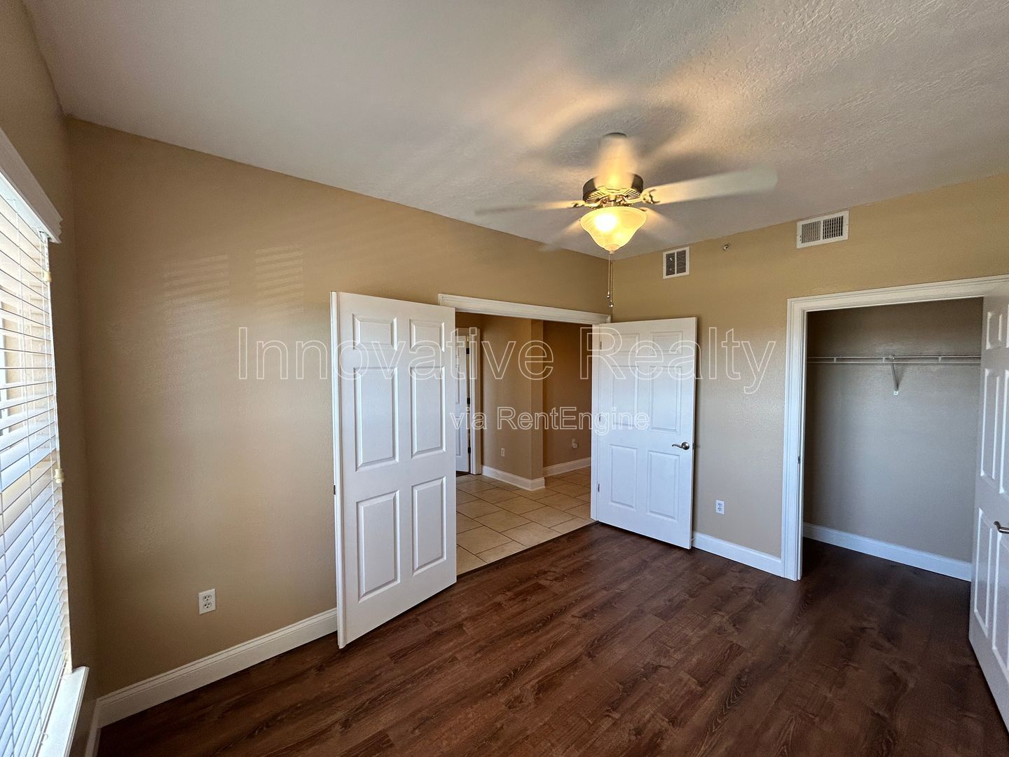 Gallery Image 18