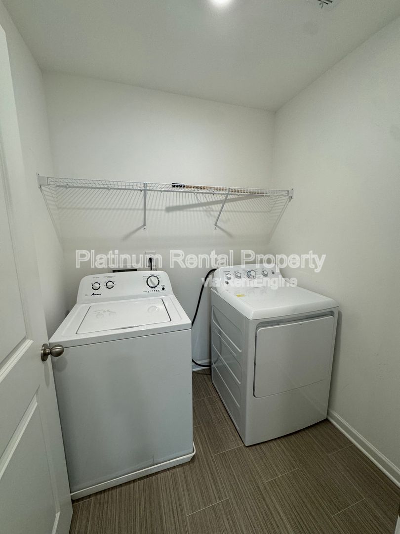 Gallery Image 25