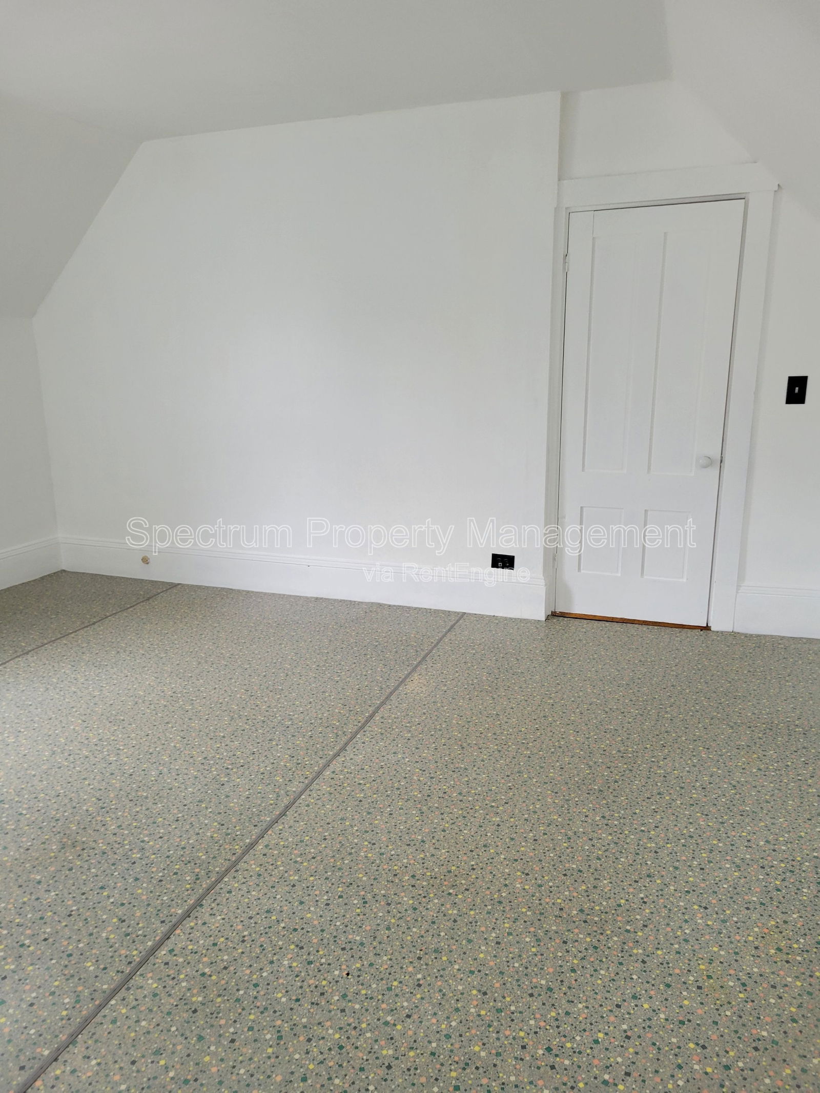 Gallery Image 33
