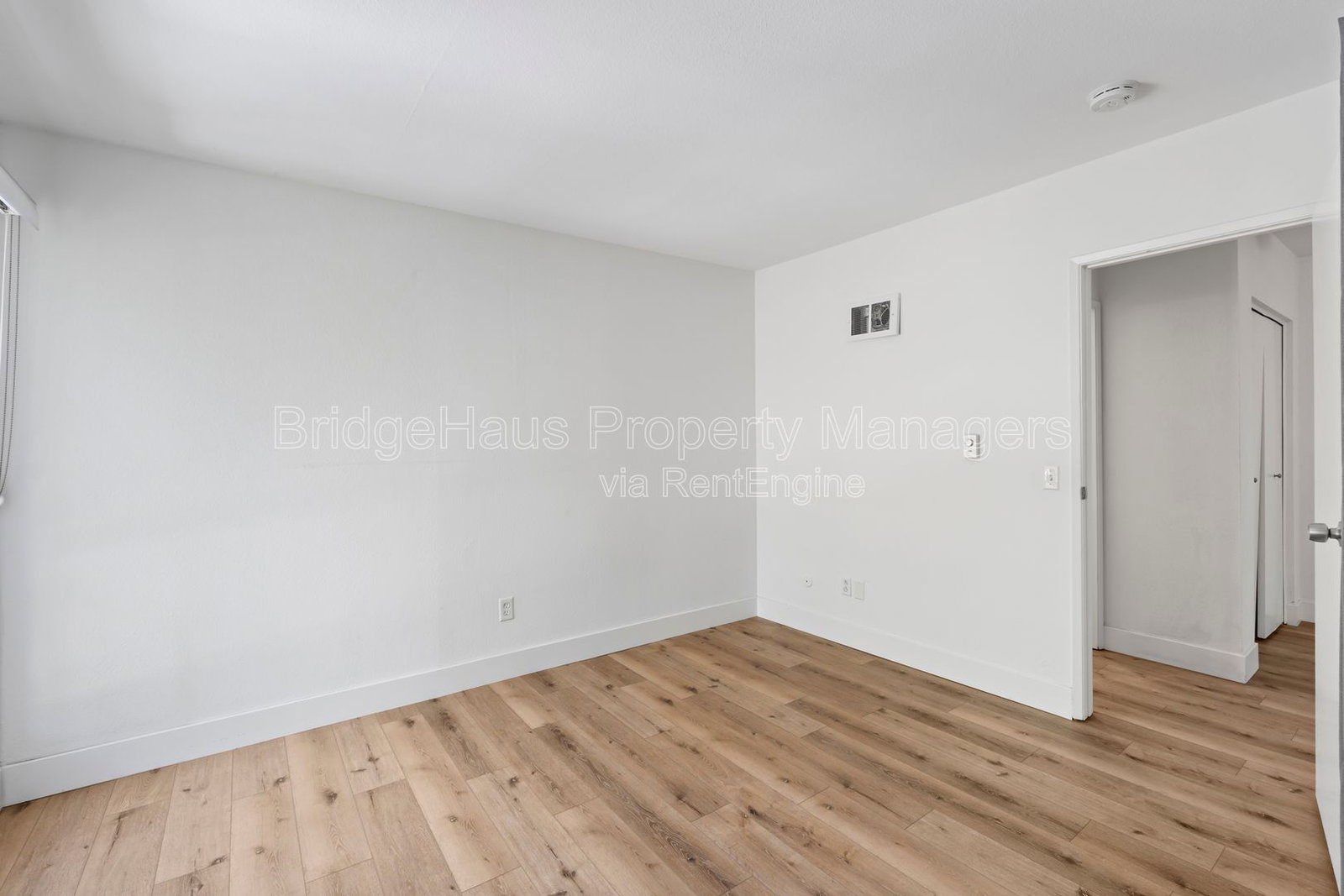 Gallery Image 25