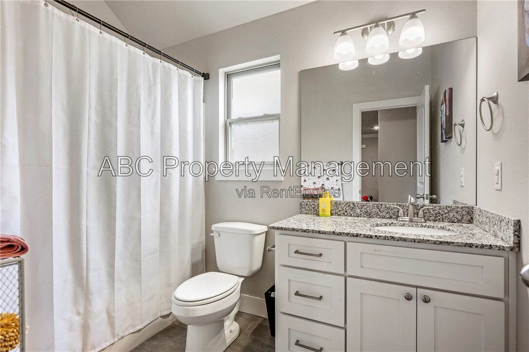 Gallery Image 15