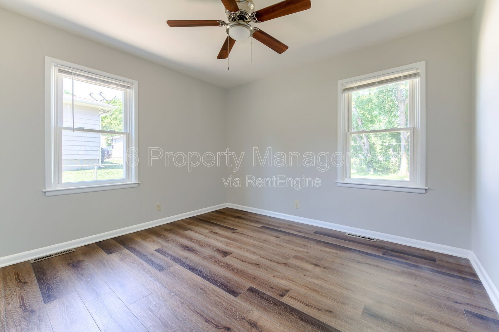 Gallery Image 16