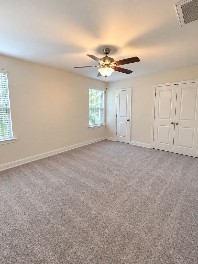 Gallery Image 16