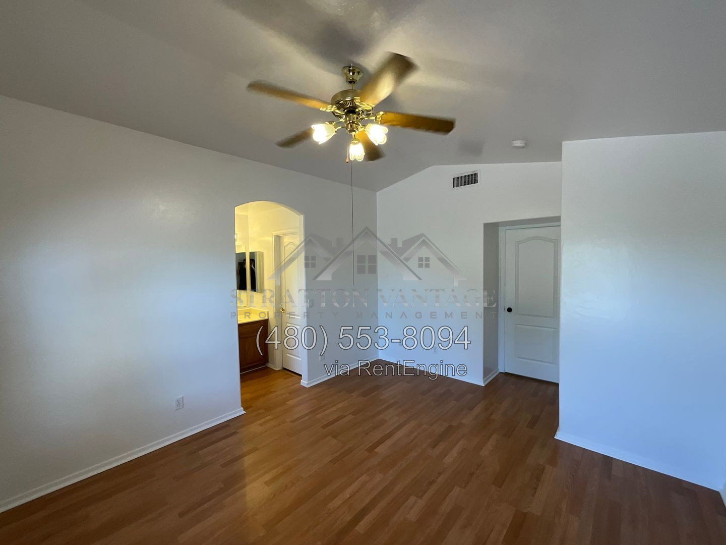 Gallery Image 19