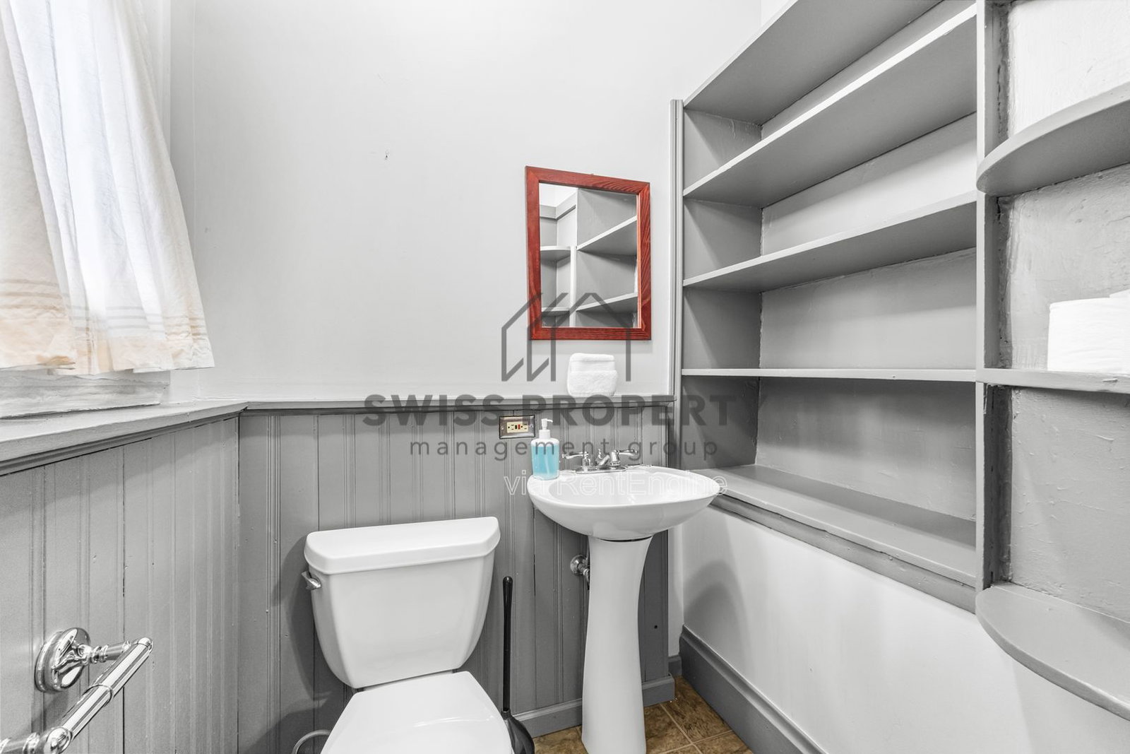 Gallery Image 12