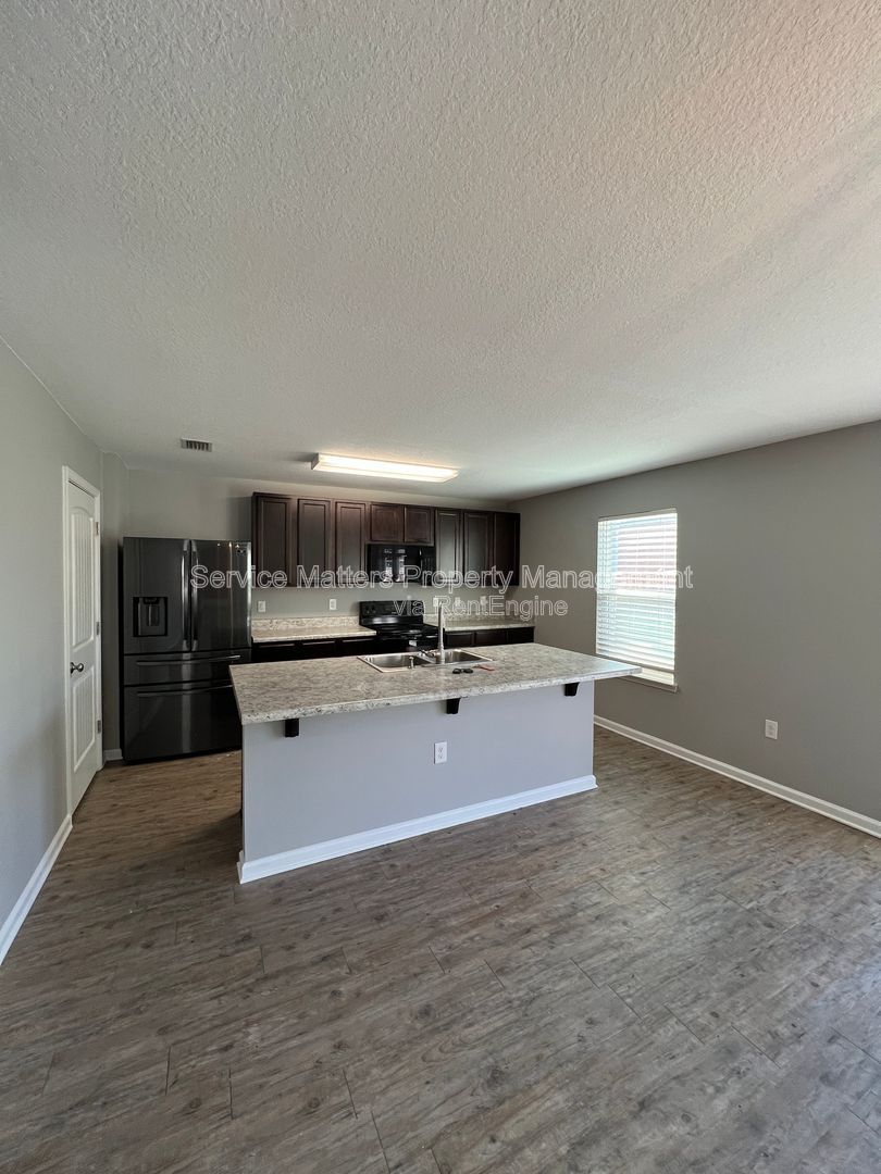 Gallery Image 14