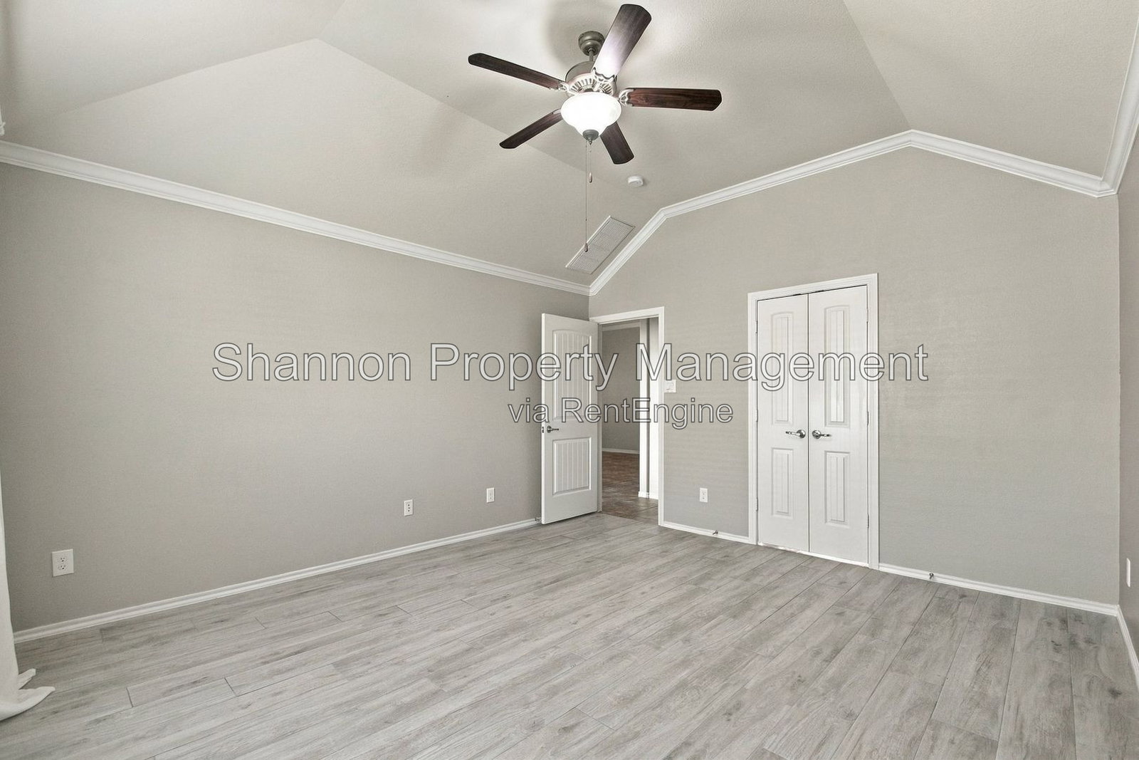 Gallery Image 21
