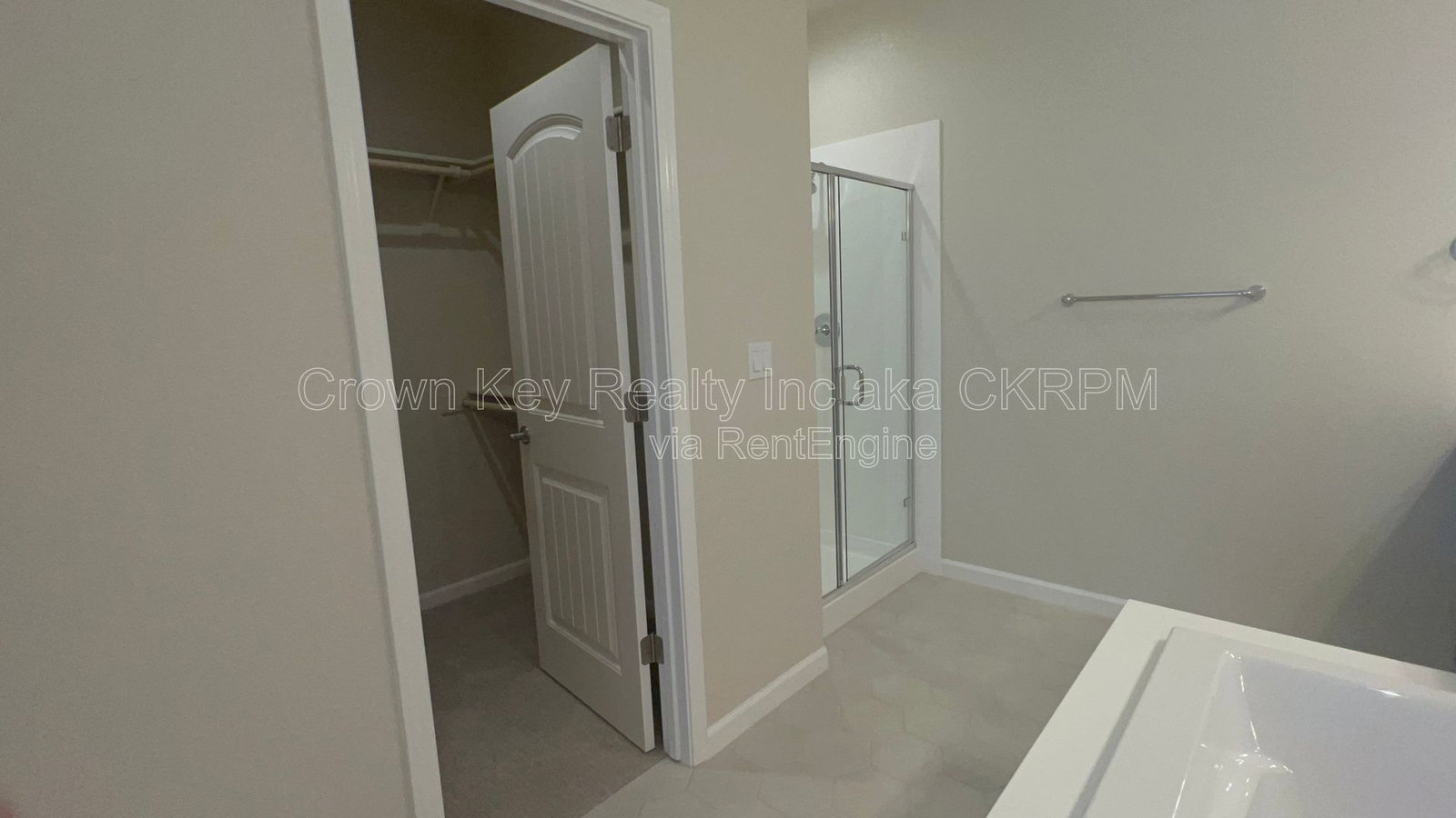 Gallery Image 22