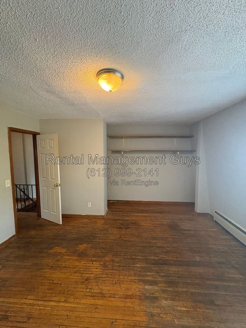 Gallery Image 16
