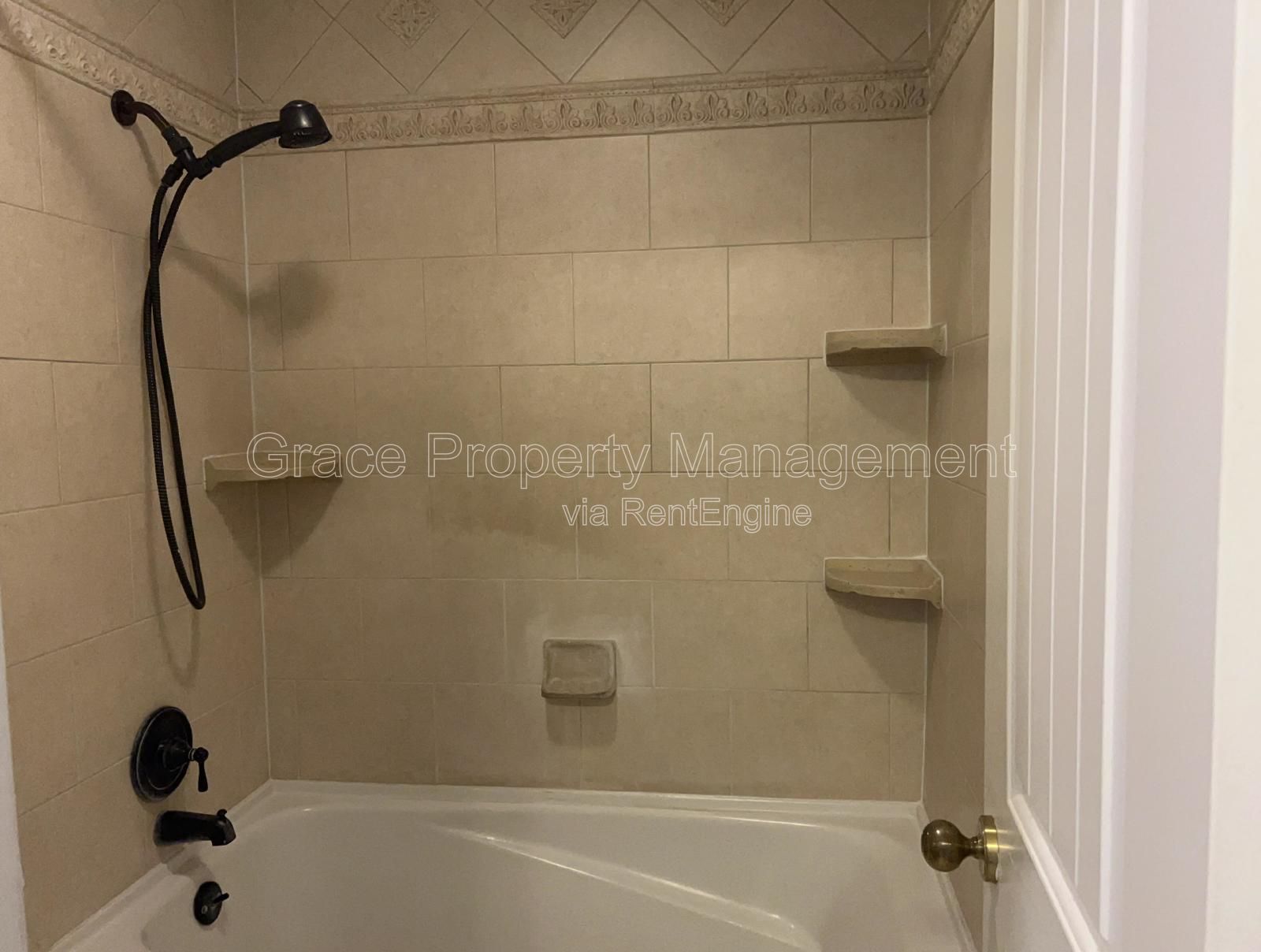 Gallery Image 17