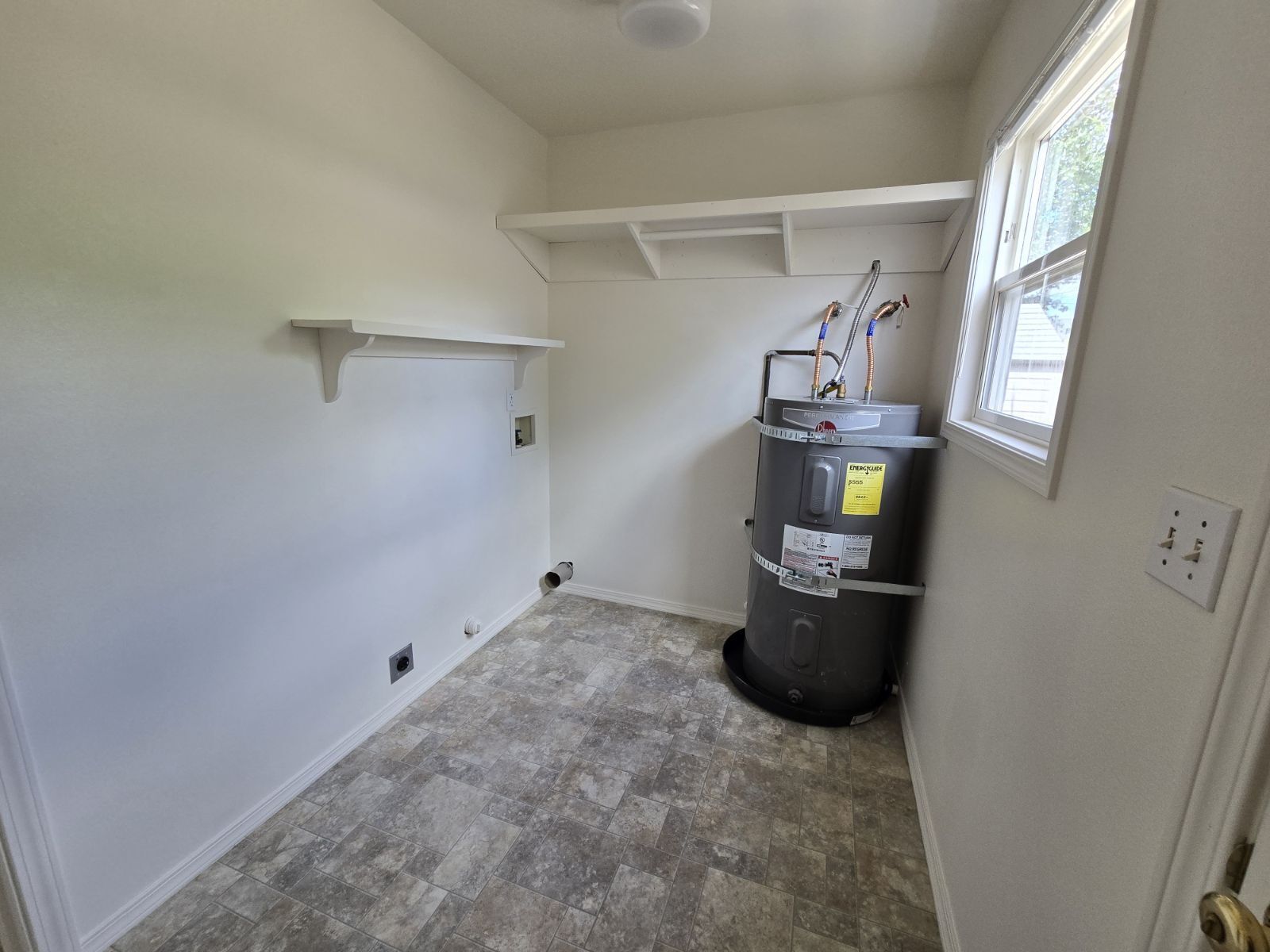 Gallery Image 13
