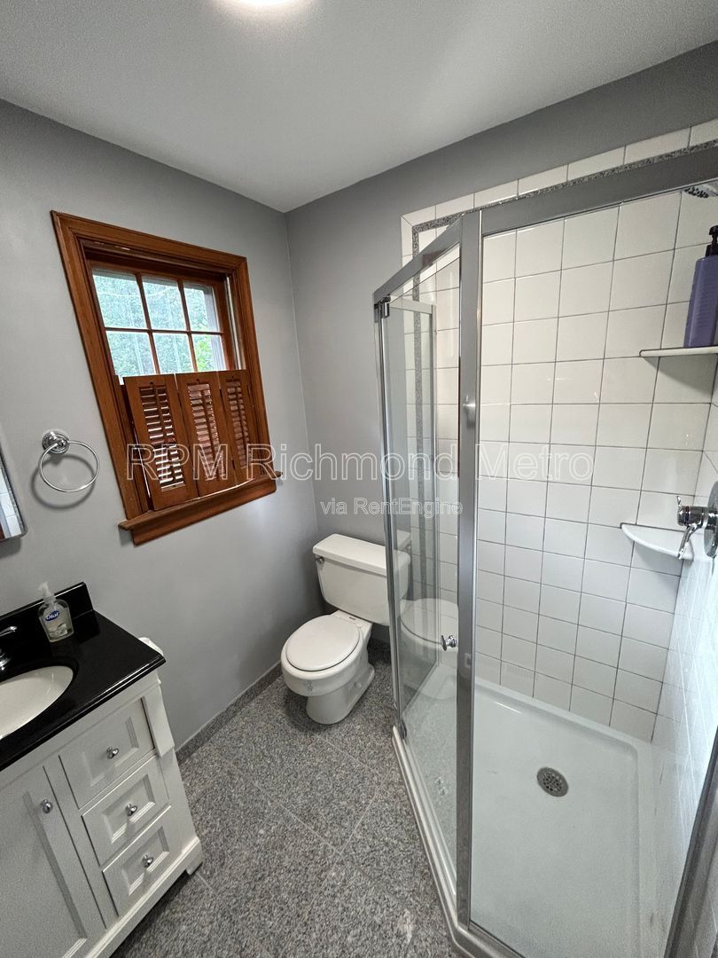 Gallery Image 18