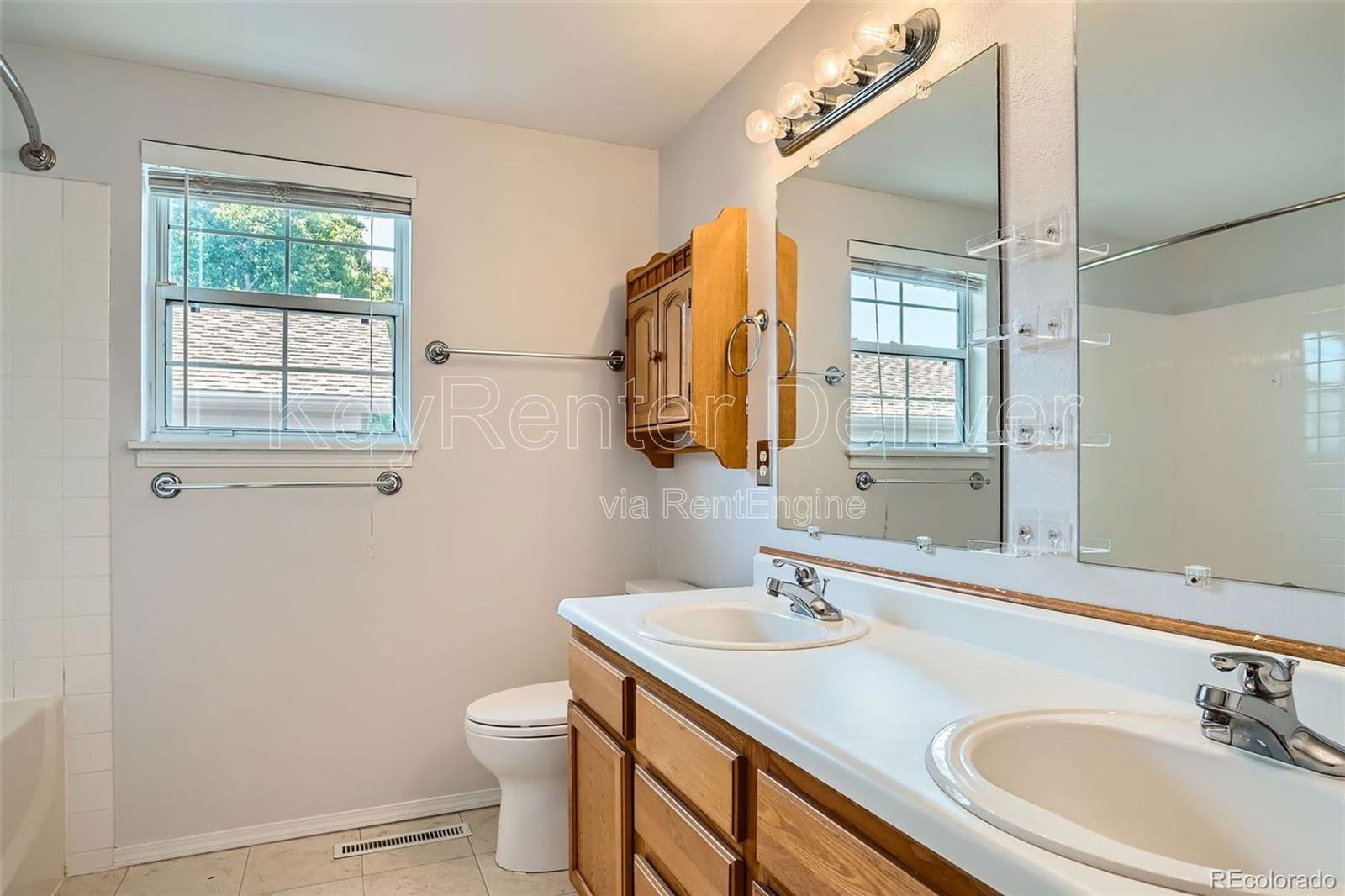 Gallery Image 16