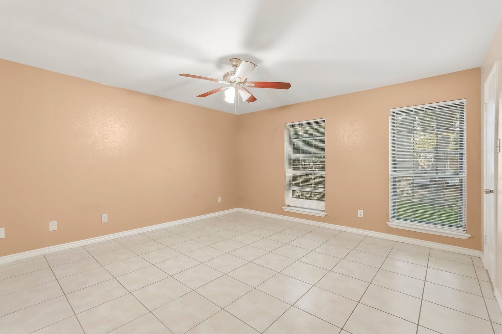 Gallery Image 19
