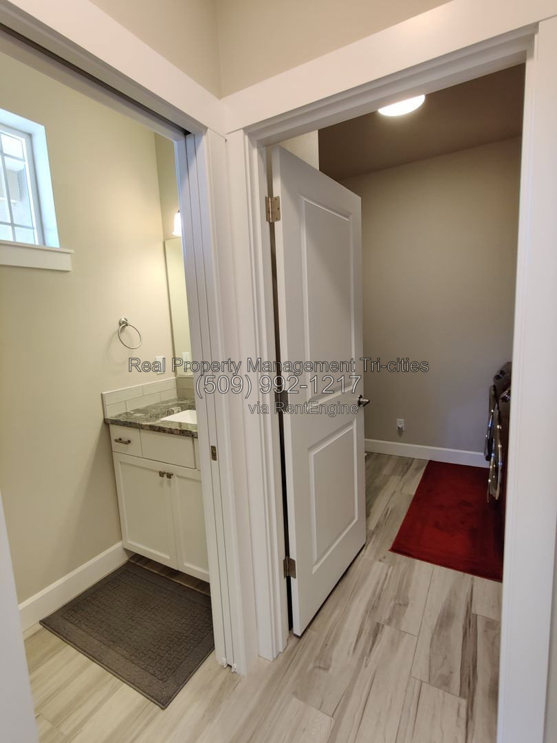 Gallery Image 22