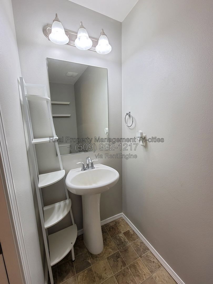 Gallery Image 11