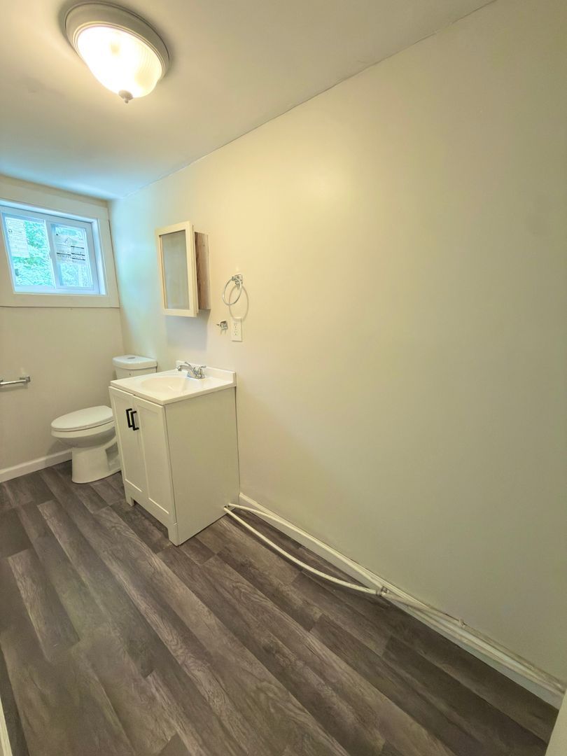 Gallery Image 10