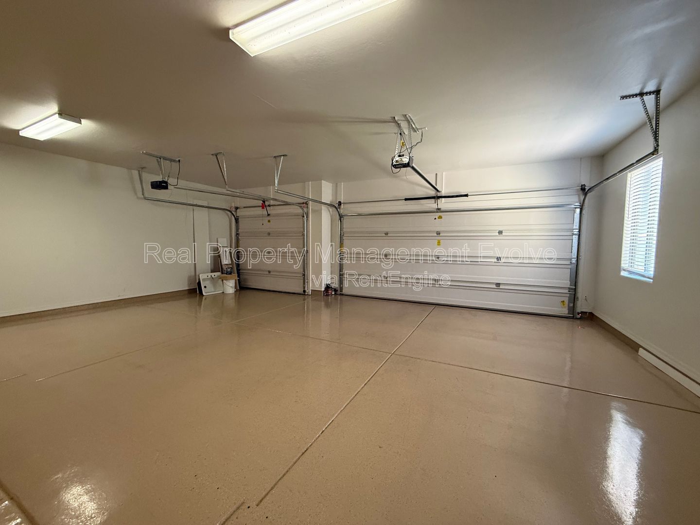Gallery Image 40