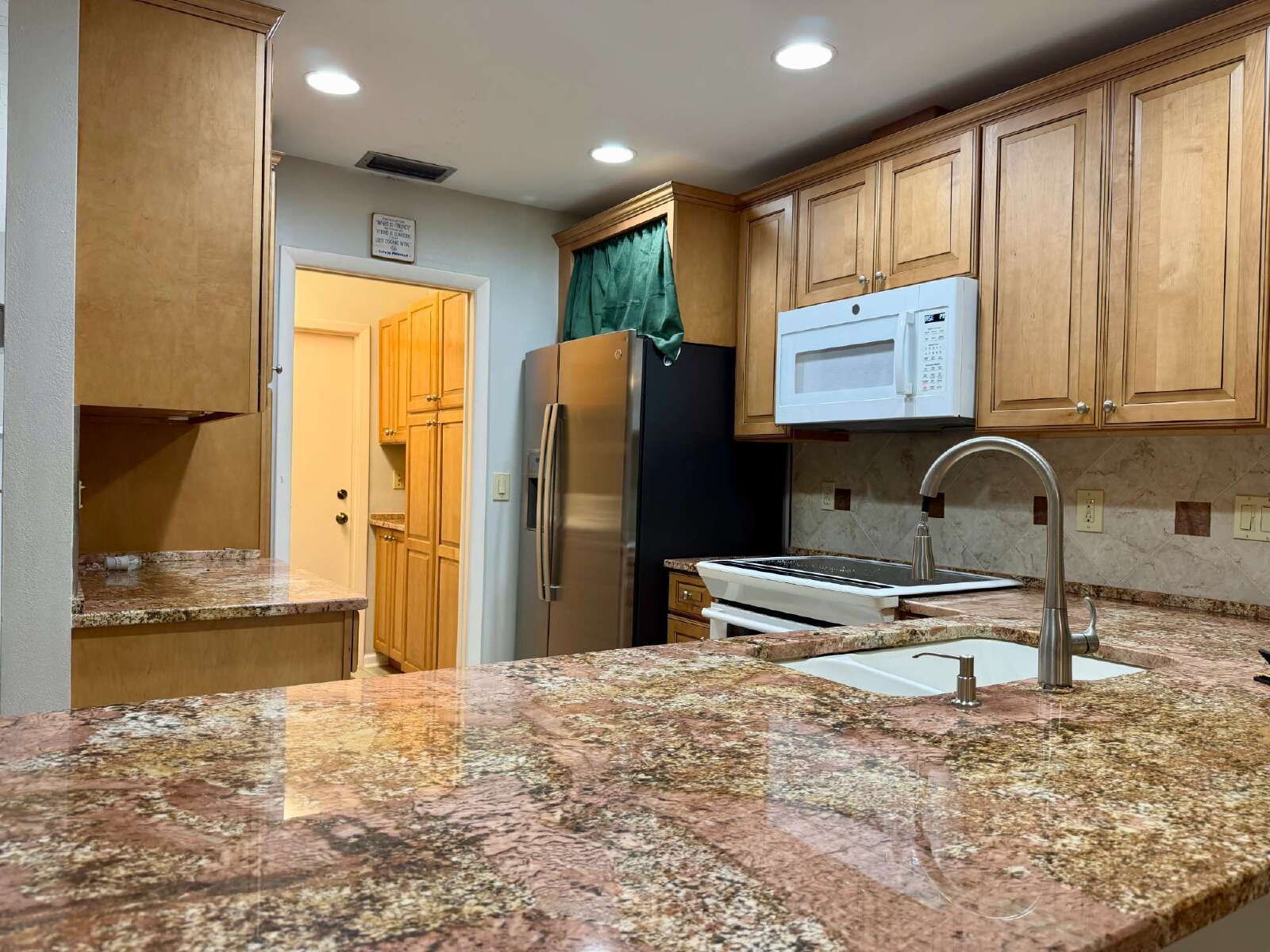 Gallery Image 37