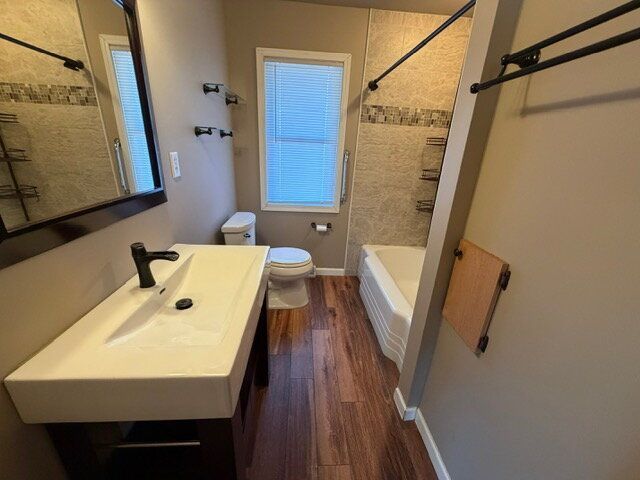 Gallery Image 15