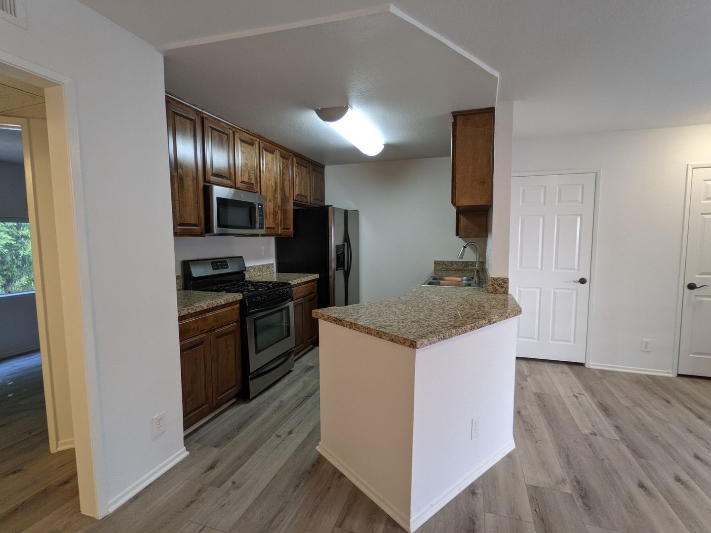 Gallery Image 12