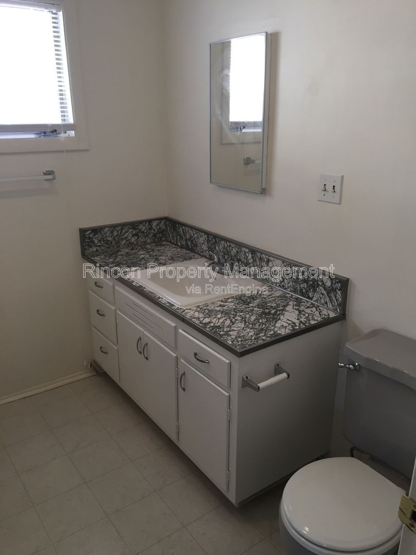 Gallery Image 19