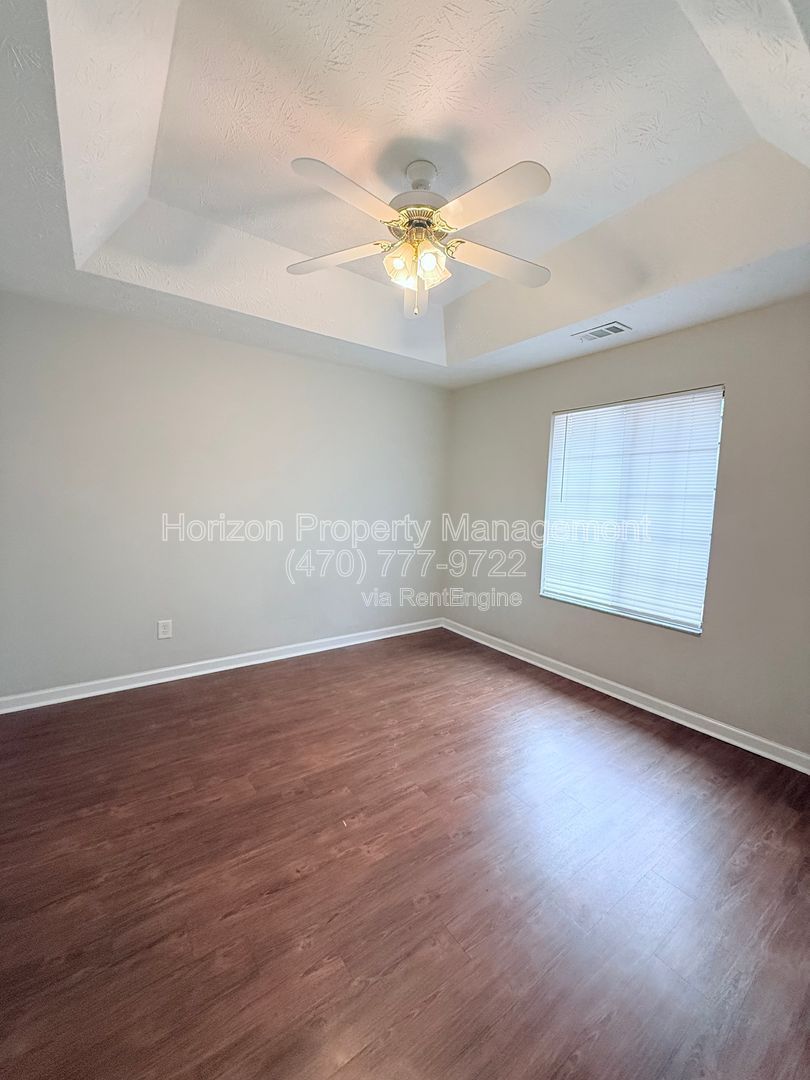 Gallery Image 18