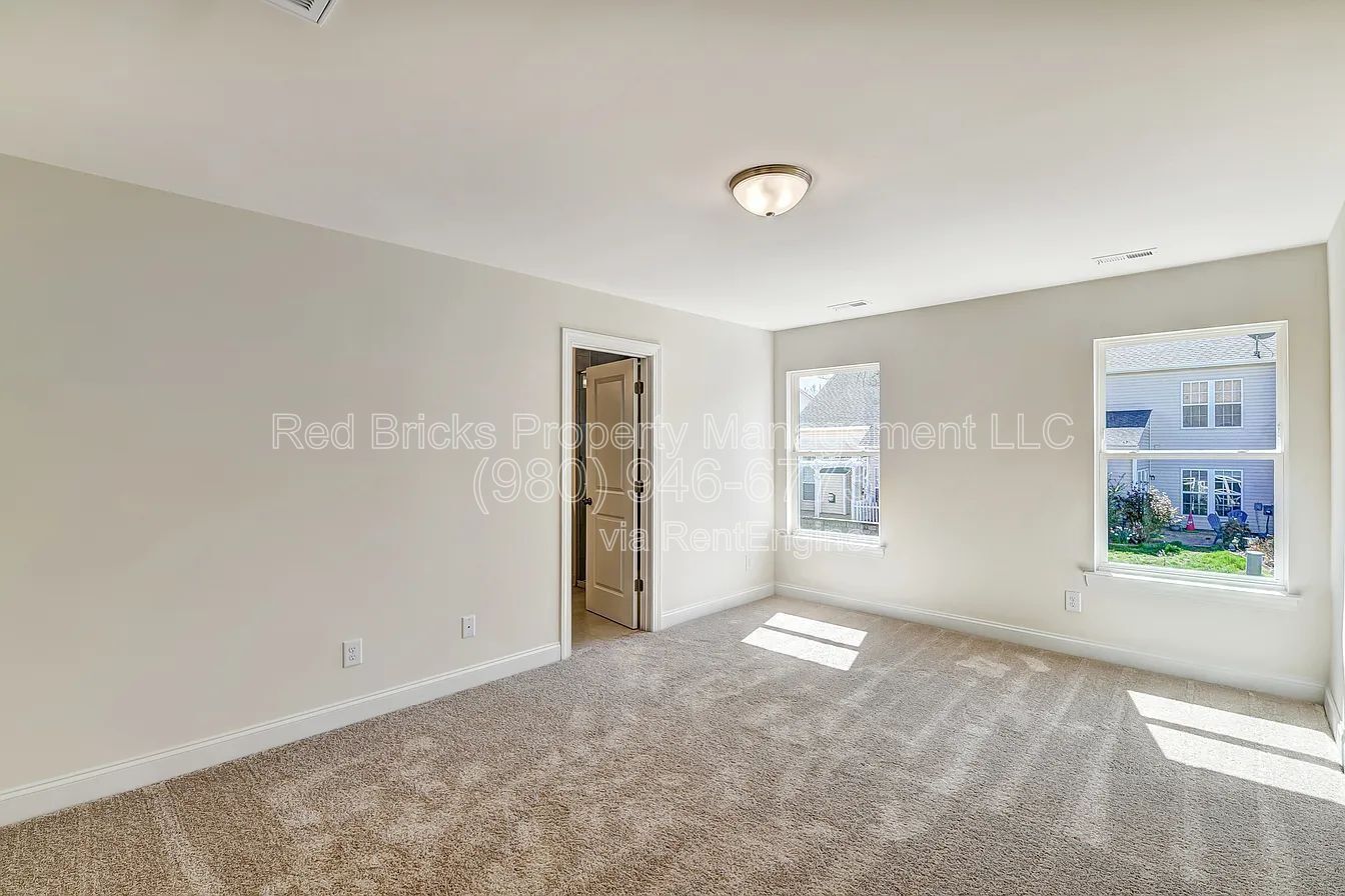 Gallery Image 20