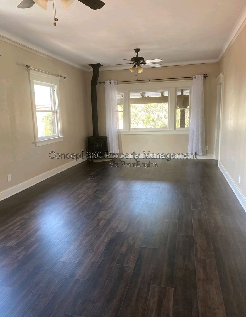 Gallery Image 10